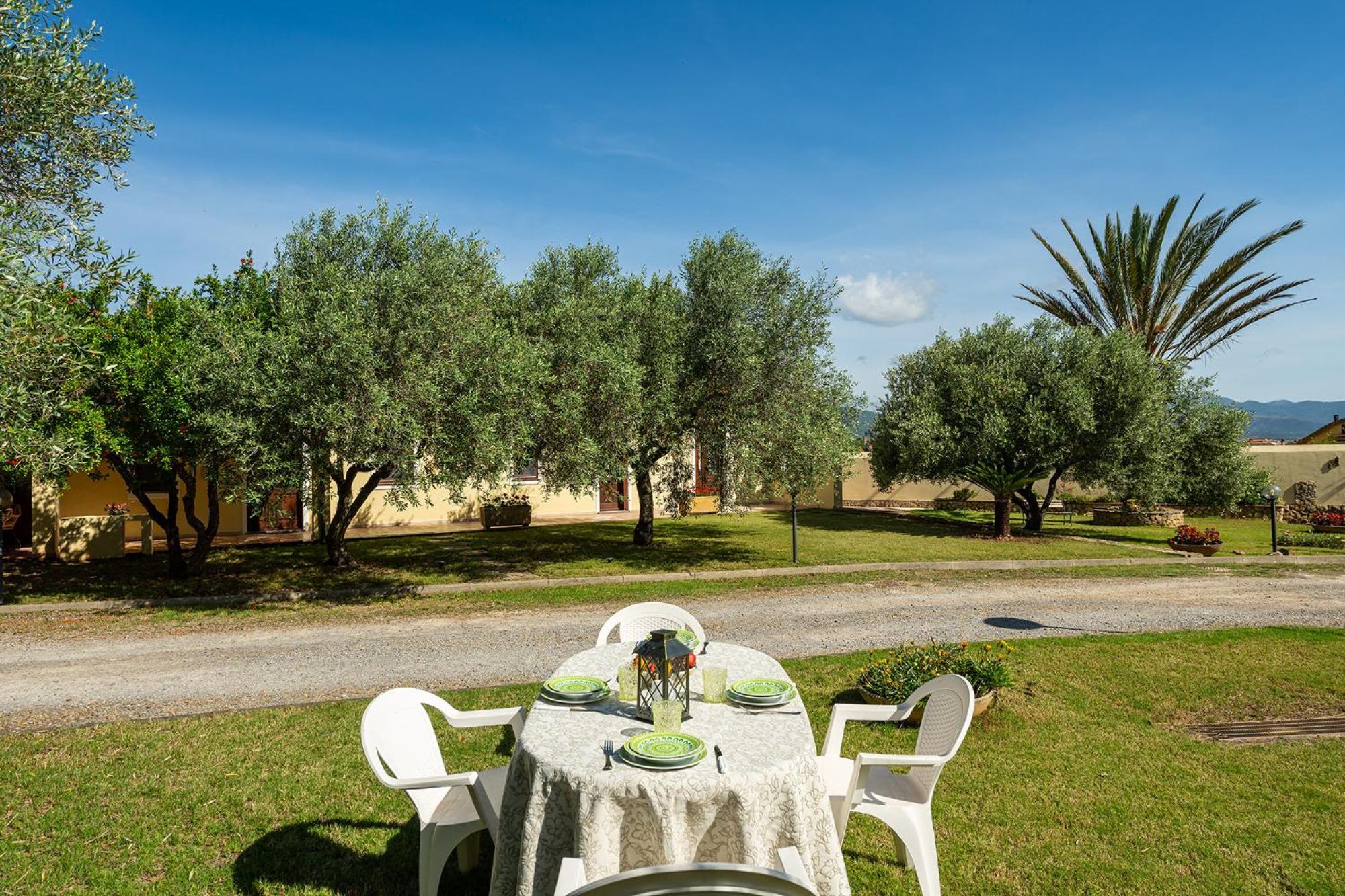 Residenza Parco Degli Ulivi Villa Villamassargia Eksteriør bilde